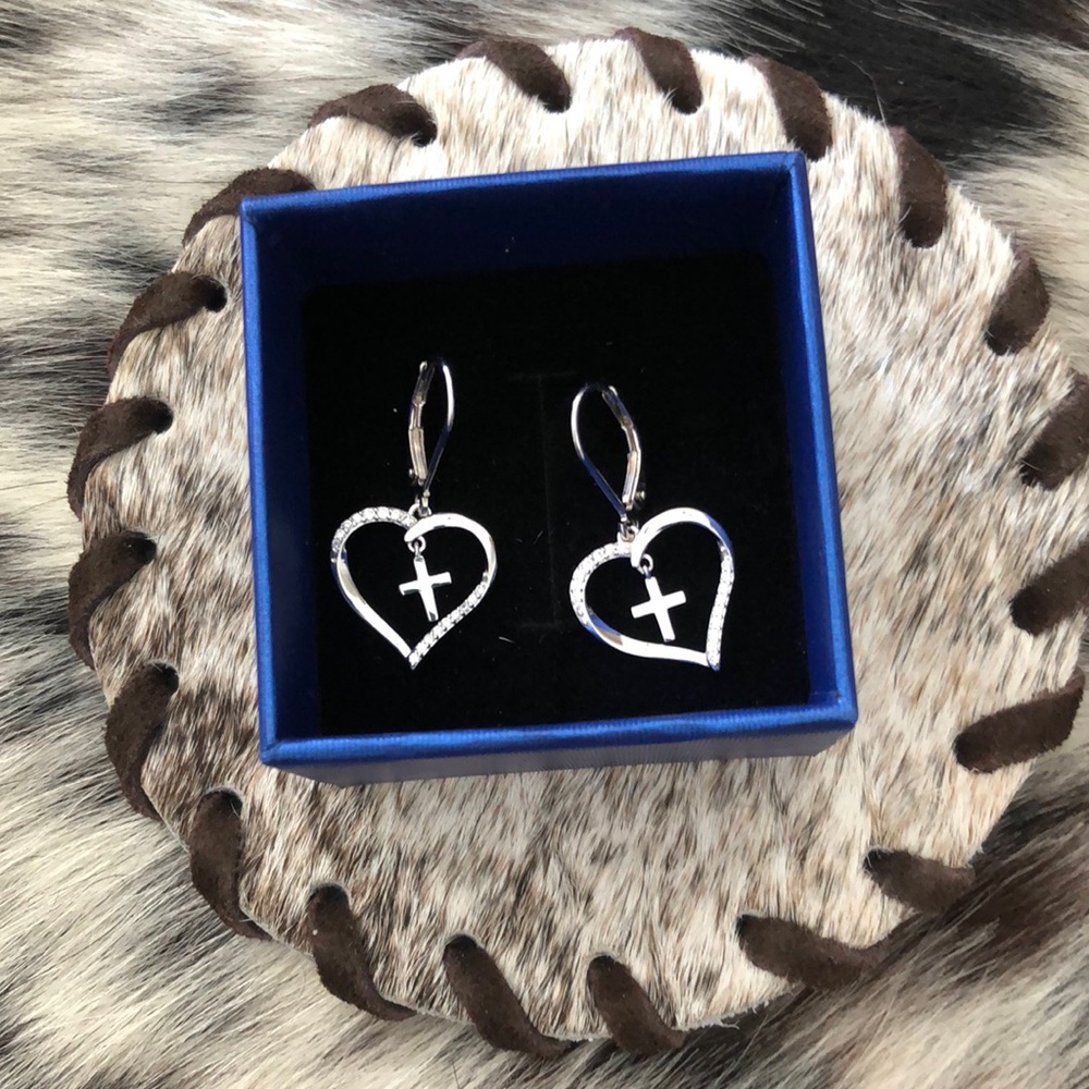 925 Sterling Silver ♥️ Earrings